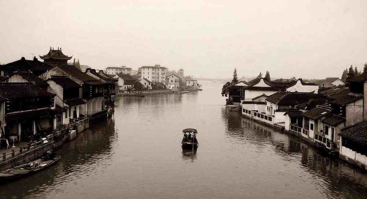 高新技术企业引领发展