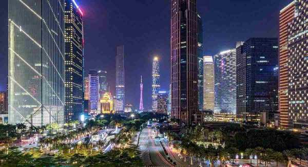 高新技术企业引领发展